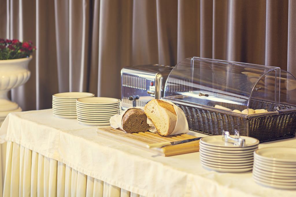 Tre Laghi Hotel Nebbiuno Εξωτερικό φωτογραφία