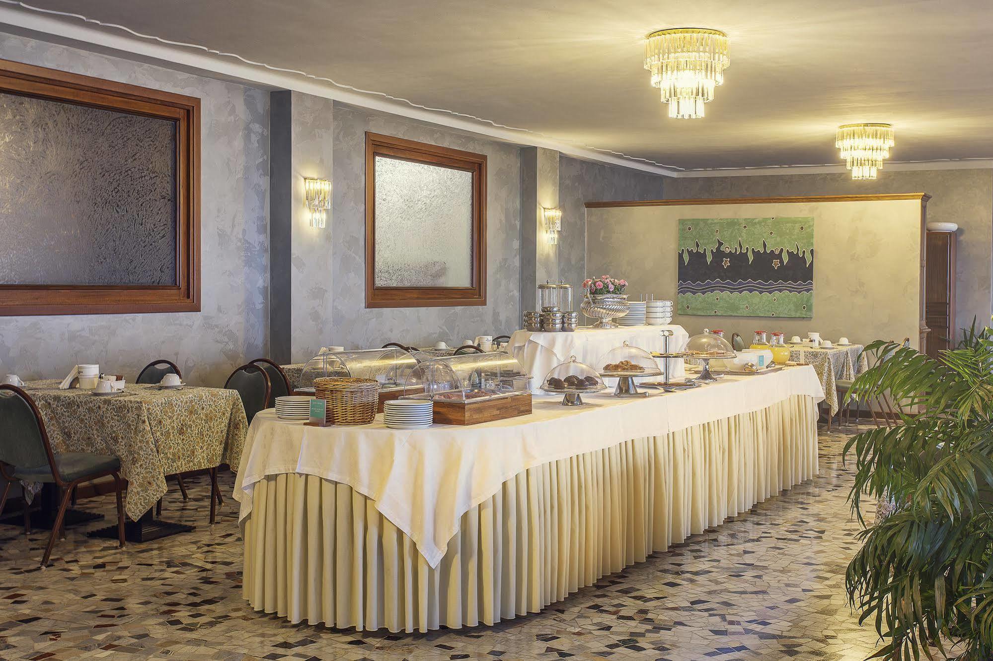 Tre Laghi Hotel Nebbiuno Εξωτερικό φωτογραφία