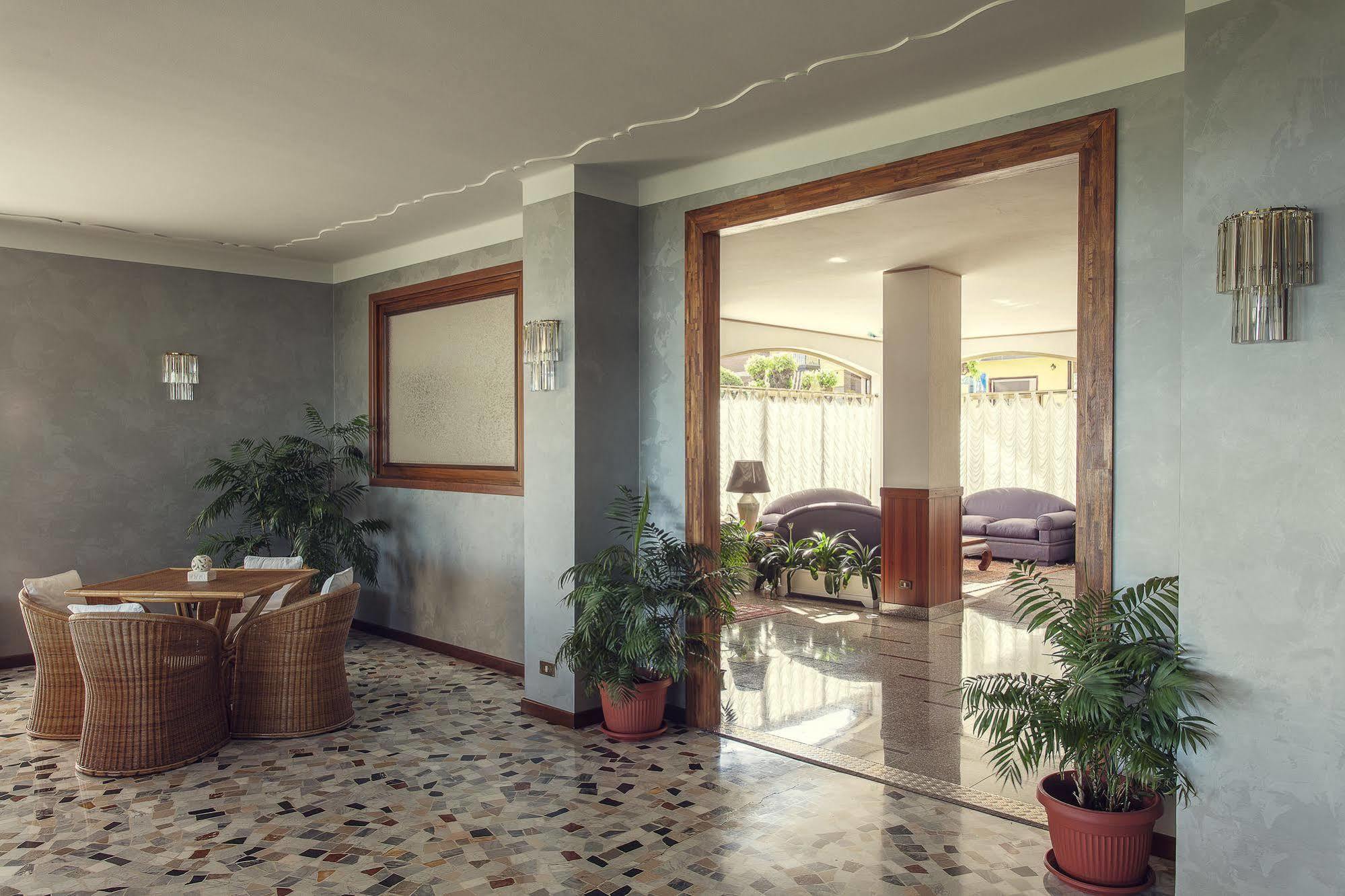 Tre Laghi Hotel Nebbiuno Εξωτερικό φωτογραφία